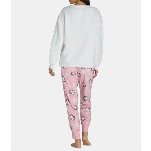 Hello Kitty Women's Plush Pajama Set, 2-Piece - Picture 4 of 4